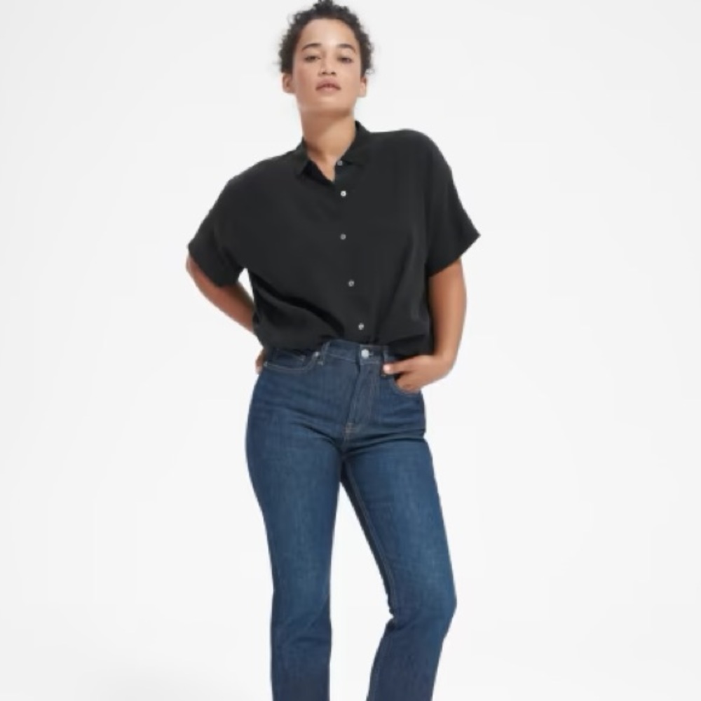 Everlane The Clean Silk Short Sleeve Square Shirt